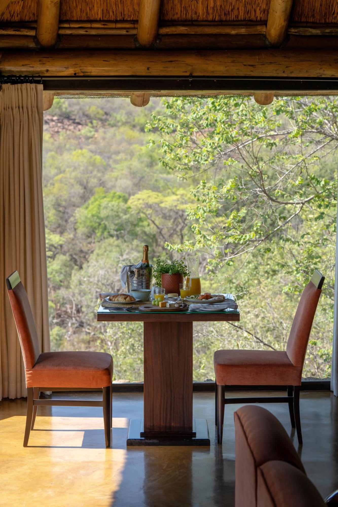 Sediba Luxury Safari Lodge Welgevonden Game Reserve Luaran gambar